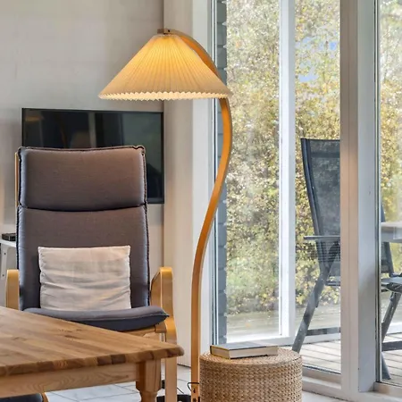 Well-designed House In Scenic Surroundings Сasa de vacaciones *