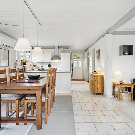 بيت للعطل Well-designed House In Scenic Surroundings