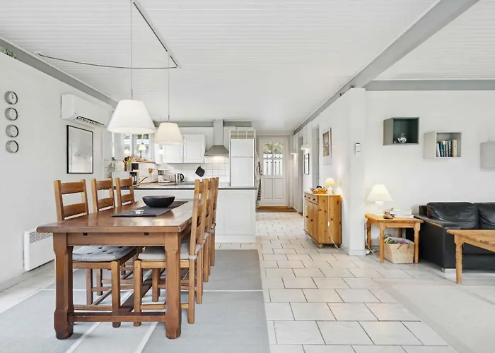 Сasa de vacaciones Well-designed House In Scenic Surroundings Martofte