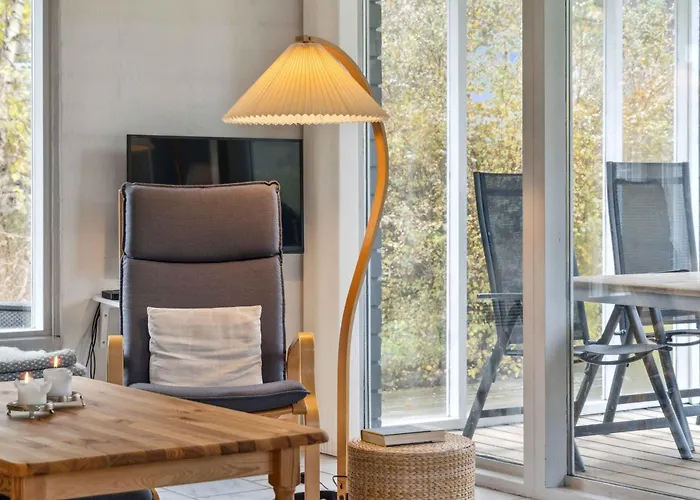 Well-designed House In Scenic Surroundings Сasa de vacaciones *